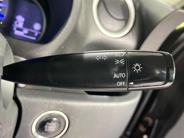 スペーシア Ｇリミテッド　禁煙車　デュアルカメラブレーキ　純正ナビ　電動スライド　シートヒーター　車線逸脱警報　スマートキー　プッシュスタート　ステアリングスイッチ　オートライト　オートエアコン（25枚目）