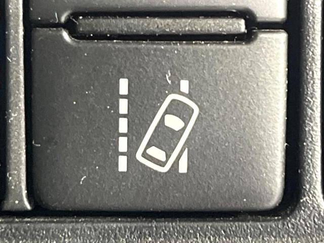 ノア ハイブリッドSi ダブルバイビーII TRDエアロ 禁煙車 セーフティセンス 純正9型ナビ 両側電動スライド シートヒーター クリアランスソナー クルコン LEDヘッド&フォグ オートハイビーム リアオートエアコン デュアルエアコン(24枚目)