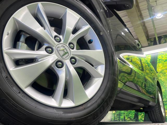 ヴェゼル ハイブリッドX 禁煙車 衝突軽減システム 純正ナビ バックカメラ LEDヘッド オートライト オートエアコン スマートキー クルコン Bluetooth ETC ドラレコ ステアリングスイッチ プライバシーガラス(13枚目)