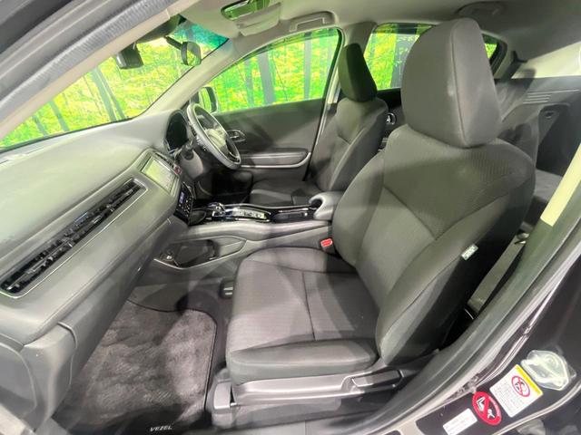 ヴェゼル ハイブリッドX 禁煙車 衝突軽減システム 純正ナビ バックカメラ LEDヘッド オートライト オートエアコン スマートキー クルコン Bluetooth ETC ドラレコ ステアリングスイッチ プライバシーガラス(37枚目)