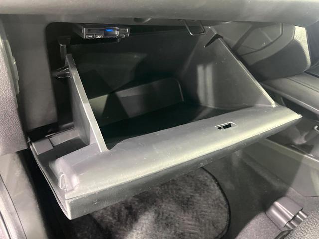 ヴェゼル ハイブリッドX 禁煙車 衝突軽減システム 純正ナビ バックカメラ LEDヘッド オートライト オートエアコン スマートキー クルコン Bluetooth ETC ドラレコ ステアリングスイッチ プライバシーガラス(40枚目)