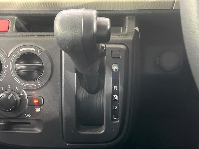 アルト Ｓ　禁煙車　セーフティサポート　シートヒーター　ドラレコ　誤発進抑制機能　車線逸脱警報　パーキングセンサー　オートライト　プライバシーガラス　ふらつき警報　先行車発進お知らせ機能　リモコンキー（28枚目）