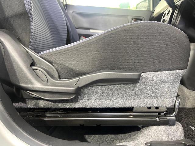 アルト Ｓ　禁煙車　セーフティサポート　シートヒーター　ドラレコ　誤発進抑制機能　車線逸脱警報　パーキングセンサー　オートライト　プライバシーガラス　ふらつき警報　先行車発進お知らせ機能　リモコンキー（29枚目）