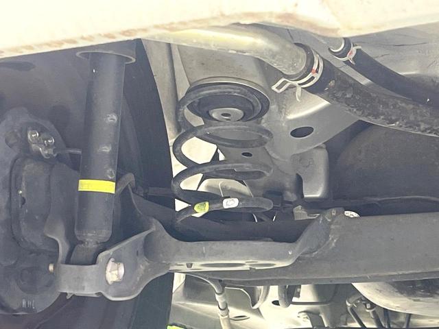 アルト Ｓ　禁煙車　セーフティサポート　シートヒーター　ドラレコ　誤発進抑制機能　車線逸脱警報　パーキングセンサー　オートライト　プライバシーガラス　ふらつき警報　先行車発進お知らせ機能　リモコンキー（47枚目）