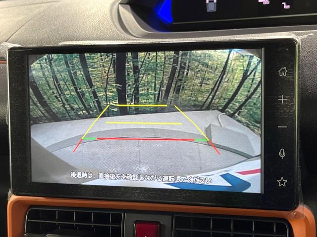 タント ファンクロスリミテッド　届出済未使用車　２トーン　スマートアシスト　純正９型ディスプレイ　バックカメラ　両側電動スライド　前席シートヒーター　電動パーキングブレーキ　オートエアコン　ＥＴＣ　スマートキー　ステアリングスイッチ（5枚目）