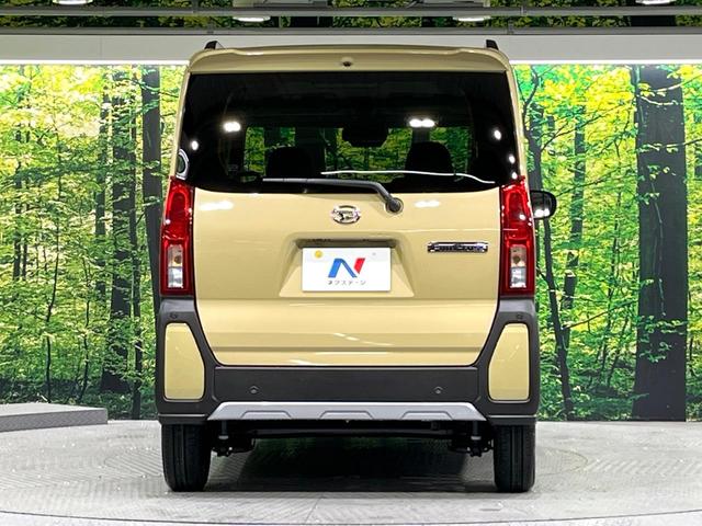 タント ファンクロスリミテッド　届出済未使用車　２トーン　スマートアシスト　純正９型ディスプレイ　バックカメラ　両側電動スライド　前席シートヒーター　電動パーキングブレーキ　オートエアコン　ＥＴＣ　スマートキー　ステアリングスイッチ（15枚目）