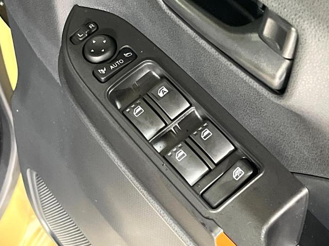 タント ファンクロスリミテッド　届出済未使用車　２トーン　スマートアシスト　純正９型ディスプレイ　バックカメラ　両側電動スライド　前席シートヒーター　電動パーキングブレーキ　オートエアコン　ＥＴＣ　スマートキー　ステアリングスイッチ（46枚目）