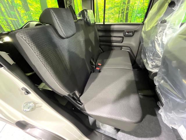 ハスラー タフワイルドターボ　ターボ　届出済未使用車　２トーンカラー　セーフティサポート　車線逸脱警報　前席シートヒーター　コーナーセンサー　パドルシフト　アダプティブクルーズ　純正１５インチＡＷ　ＬＥＤライト　オートライト（9枚目）