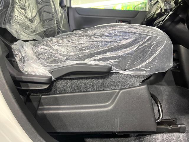 ハスラー タフワイルドターボ　ターボ　届出済未使用車　２トーンカラー　セーフティサポート　車線逸脱警報　前席シートヒーター　コーナーセンサー　パドルシフト　アダプティブクルーズ　純正１５インチＡＷ　ＬＥＤライト　オートライト（33枚目）