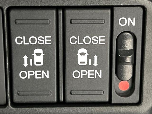 フリード エアー　ＥＸ　登録済未使用車　ホンダセンシング　両側電動スライド　バックカメラ　レーダークルーズ　コーナーセンサー　スマートキー　ＬＥＤヘッド　純正１５インチアルミ　オートハイビーム　車線逸脱警報　オートライト（5枚目）