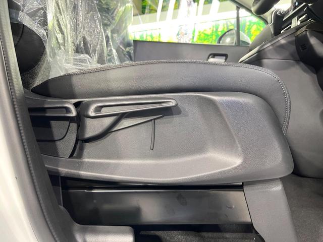 フリード エアー　ＥＸ　登録済未使用車　ホンダセンシング　両側電動スライド　バックカメラ　レーダークルーズ　コーナーセンサー　スマートキー　ＬＥＤヘッド　純正１５インチアルミ　オートハイビーム　車線逸脱警報　オートライト（31枚目）