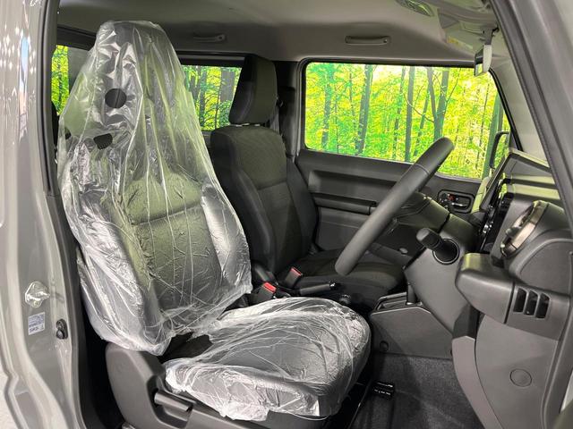 ジムニー ＸＣ　４ＷＤ　ターボ　届出済未使用車　セーフティサポート　アダプティブクルーズ　前席シートヒーター　コーナーセンサー　車線逸脱警報　オートエアコン　ＬＥＤライト　オートライト　ダウンヒルアシスト（8枚目）