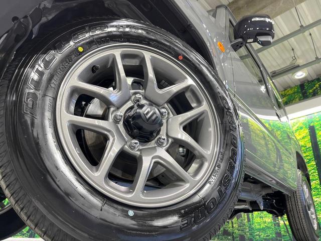 ジムニー ＸＣ　４ＷＤ　ターボ　届出済未使用車　セーフティサポート　アダプティブクルーズ　前席シートヒーター　コーナーセンサー　車線逸脱警報　オートエアコン　ＬＥＤライト　オートライト　ダウンヒルアシスト（13枚目）
