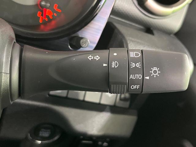 ジムニー ＸＣ　４ＷＤ　ターボ　届出済未使用車　セーフティサポート　アダプティブクルーズ　前席シートヒーター　コーナーセンサー　車線逸脱警報　オートエアコン　ＬＥＤライト　オートライト　ダウンヒルアシスト（24枚目）