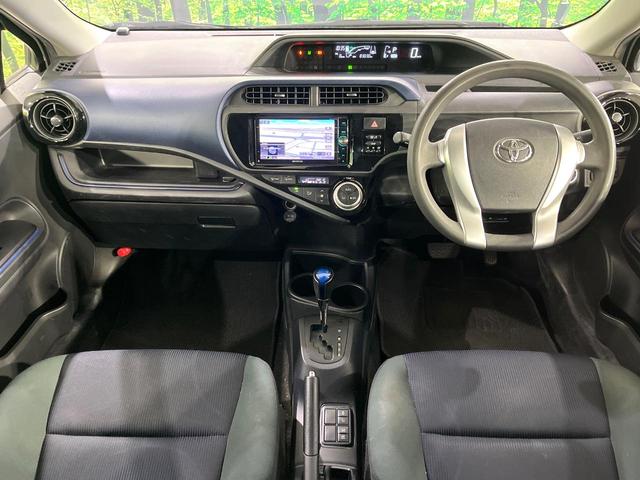 アクア Ｓ　禁煙車　セーフティセンス　メモリーナビ　Ｂｌｕｅｔｏｏｔｈ　バックカメラ　スマートキー　プッシュスタート　オートエアコン　ＥＴＣ　オートハイビーム　車線逸脱警報　横滑り防止装置（2枚目）