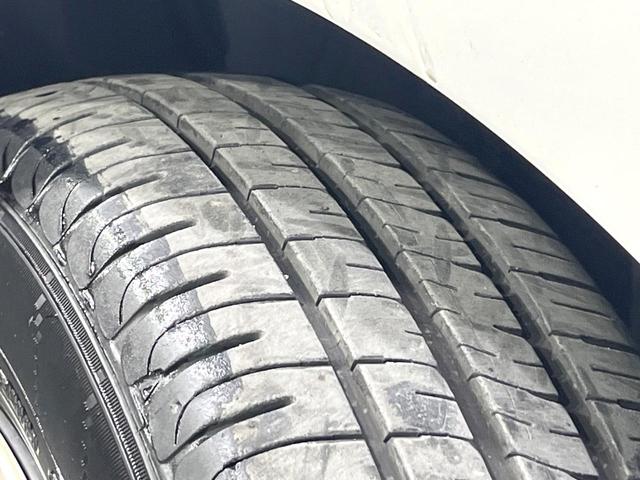 アクア Ｓ　禁煙車　セーフティセンス　メモリーナビ　Ｂｌｕｅｔｏｏｔｈ　バックカメラ　スマートキー　プッシュスタート　オートエアコン　ＥＴＣ　オートハイビーム　車線逸脱警報　横滑り防止装置（39枚目）