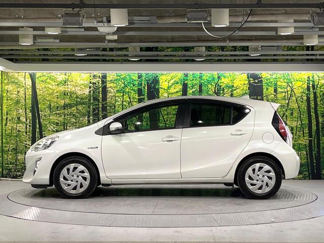 アクア Ｓ　禁煙車　セーフティセンス　メモリーナビ　Ｂｌｕｅｔｏｏｔｈ　バックカメラ　スマートキー　プッシュスタート　オートエアコン　ＥＴＣ　オートハイビーム　車線逸脱警報　横滑り防止装置（45枚目）