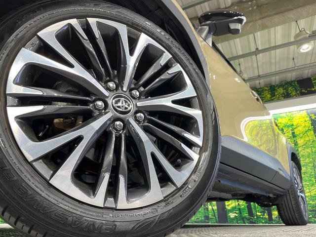 ヤリスクロス Z 禁煙車 セーフティセンス 純正ディスプレイ バックカメラ 前席シートヒーター オートエアコン LEDライト オートハイビーム ブラインドスポットモニター パワーシート ETC 電動パーキングブレーキ(13枚目)