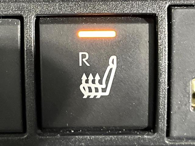 ヤリスクロス Z 禁煙車 セーフティセンス 純正ディスプレイ バックカメラ 前席シートヒーター オートエアコン LEDライト オートハイビーム ブラインドスポットモニター パワーシート ETC 電動パーキングブレーキ(24枚目)