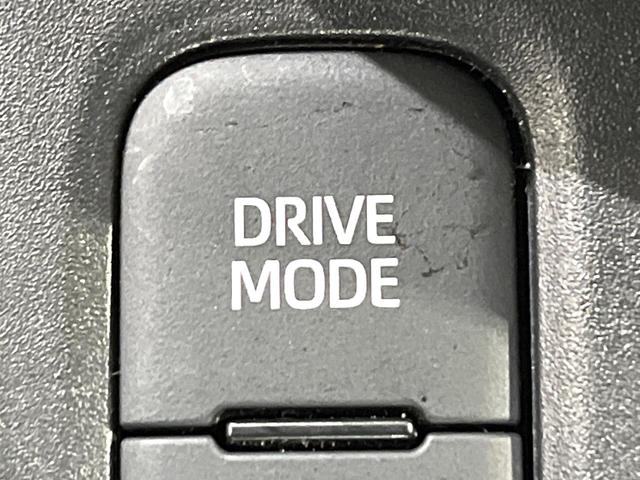 ヤリスクロス Z 禁煙車 セーフティセンス 純正ディスプレイ バックカメラ 前席シートヒーター オートエアコン LEDライト オートハイビーム ブラインドスポットモニター パワーシート ETC 電動パーキングブレーキ(25枚目)