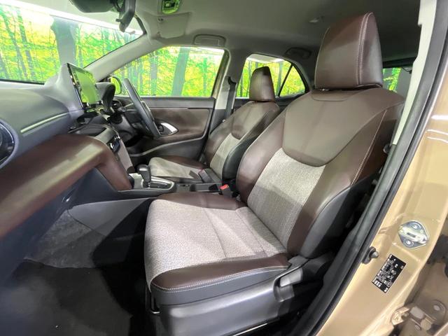 ヤリスクロス Z 禁煙車 セーフティセンス 純正ディスプレイ バックカメラ 前席シートヒーター オートエアコン LEDライト オートハイビーム ブラインドスポットモニター パワーシート ETC 電動パーキングブレーキ(43枚目)
