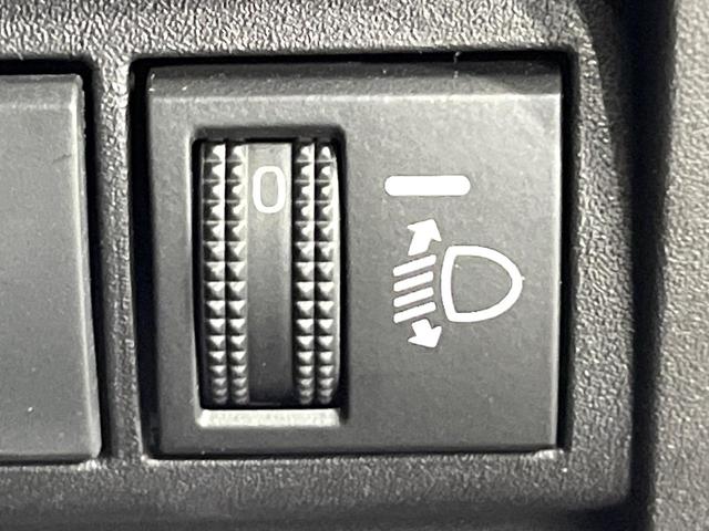 ヤリスクロス Z 禁煙車 セーフティセンス 純正ディスプレイ バックカメラ 前席シートヒーター オートエアコン LEDライト オートハイビーム ブラインドスポットモニター パワーシート ETC 電動パーキングブレーキ(54枚目)