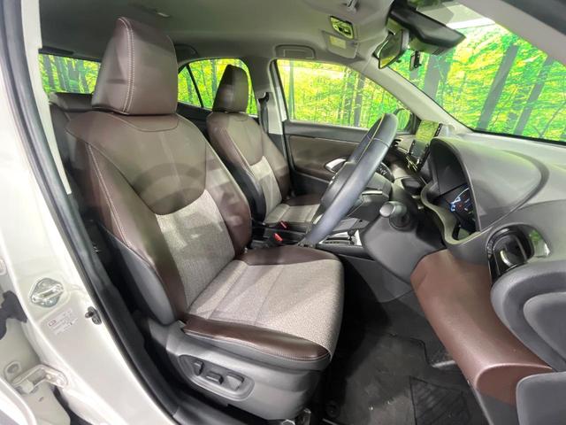 ヤリスクロス ハイブリッドZ 禁煙車 セーフティセンス 純正8型ディスプレイ 全周囲カメラ 前席シートヒーター ブラインドスポットモニター パワーシート 電動リアゲート オートハイビーム オートエアコン ドラレコ 純正18AW(8枚目)