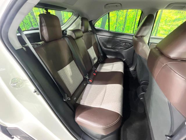 ヤリスクロス ハイブリッドZ 禁煙車 セーフティセンス 純正8型ディスプレイ 全周囲カメラ 前席シートヒーター ブラインドスポットモニター パワーシート 電動リアゲート オートハイビーム オートエアコン ドラレコ 純正18AW(9枚目)