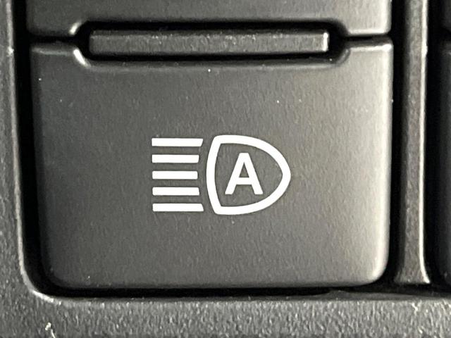 ルーミー カスタムG 禁煙車 スマートアシスト 純正9型ナビ バックカメラ 両側電動スライド オートエアコン 前席シートヒーター オートハイビーム LEDライト コーナーセンサー クルーズコントロール ETC(28枚目)