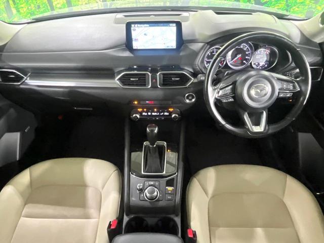 CX-5 XD シルクベージュセレクション 禁煙車 ターボ 衝突軽減 BOSEマツダコネクトナビ 全周囲カメラ ブラインドスポットモニター 前席シートヒーター パワーシート 電動リアゲート ステアリングヒーター ETC コーナーセンサー(4枚目)
