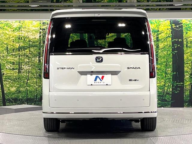 ステップワゴン ｅ：ＨＥＶスパーダ　全周囲カメラ　衝突被害軽減システム　レーダークルーズ　禁煙車　ハーフレザーシート　コーナーセンサー　スマートキー　ＬＥＤヘッド　ビルトインＥＴＣ　純正１６インチアルミ　オートハイビーム　車線逸脱警報（15枚目）