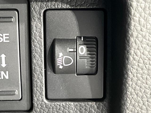 ステップワゴン ｅ：ＨＥＶスパーダ　全周囲カメラ　衝突被害軽減システム　レーダークルーズ　禁煙車　ハーフレザーシート　コーナーセンサー　スマートキー　ＬＥＤヘッド　ビルトインＥＴＣ　純正１６インチアルミ　オートハイビーム　車線逸脱警報（37枚目）