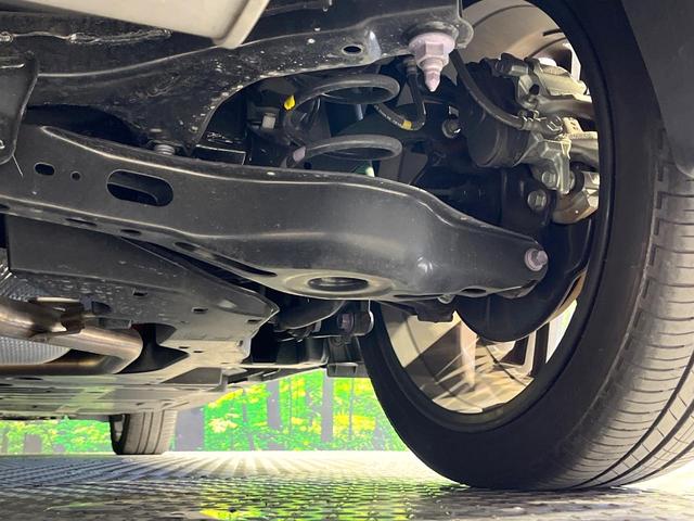 プリウス Ｚ　禁煙車　セーフティセンス　純正１２．３型ナビ　全周囲カメラ　シートエアコン　ブラインドスポットモニター　デジタルインナーミラー　ＡＣ１００Ｖ電源　電動リアゲート　パワーシート　ステアリングヒーター（20枚目）