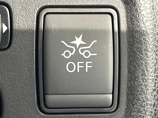 ノート ｅ－パワー　メダリスト　禁煙車　フルエアロ　全周囲カメラ　純正ＳＤナビ　衝突軽減　ドラレコ　デジタルミラー　コーナーセンサー　スマートキー　ＬＥＤヘッド　ＥＴＣ　純正１５インチアルミ　ハーフレザーシート　車線逸脱警報（22枚目）