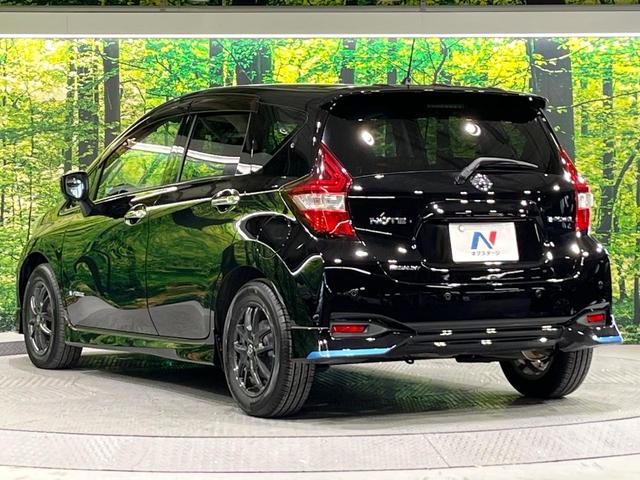 ノート ｅ－パワー　メダリスト　禁煙車　フルエアロ　全周囲カメラ　純正ＳＤナビ　衝突軽減　ドラレコ　デジタルミラー　コーナーセンサー　スマートキー　ＬＥＤヘッド　ＥＴＣ　純正１５インチアルミ　ハーフレザーシート　車線逸脱警報（39枚目）