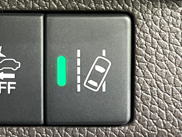 フリードハイブリッド ハイブリッド・Ｇホンダセンシング　禁煙車　ホンダセンシング　純正８型ナビ　バックカメラ　フリップダウンモニター　両側電動スライド　前席シートヒーター　レーンアシスト　オートエアコン　ＬＥＤライト　オートライト　アダプティブクルーズ（32枚目）