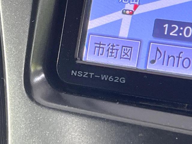 プリウスアルファ Ｓ　禁煙車　純正ナビ　Ｂｌｕｅｔｏｏｔｈ再生　バックカメラ　オートエアコン　オートライト　ＥＴＣ　ステアリングスイッチ　ウィンカーミラー　スマートキー　電動格納ミラー（46枚目）