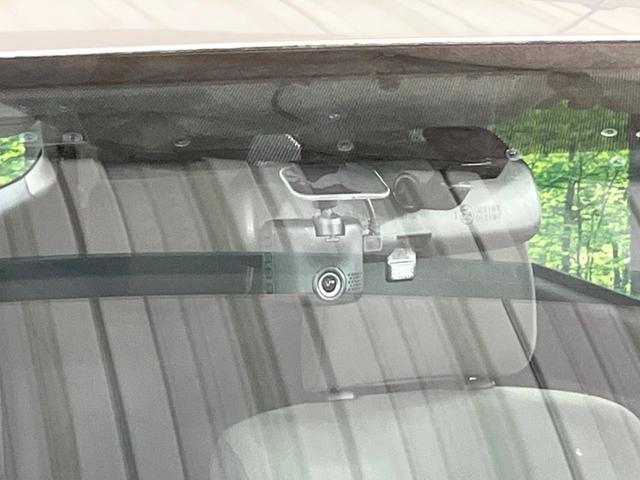 プリウスアルファ Ｓ　禁煙車　純正ナビ　Ｂｌｕｅｔｏｏｔｈ再生　バックカメラ　オートエアコン　オートライト　ＥＴＣ　ステアリングスイッチ　ウィンカーミラー　スマートキー　電動格納ミラー（51枚目）