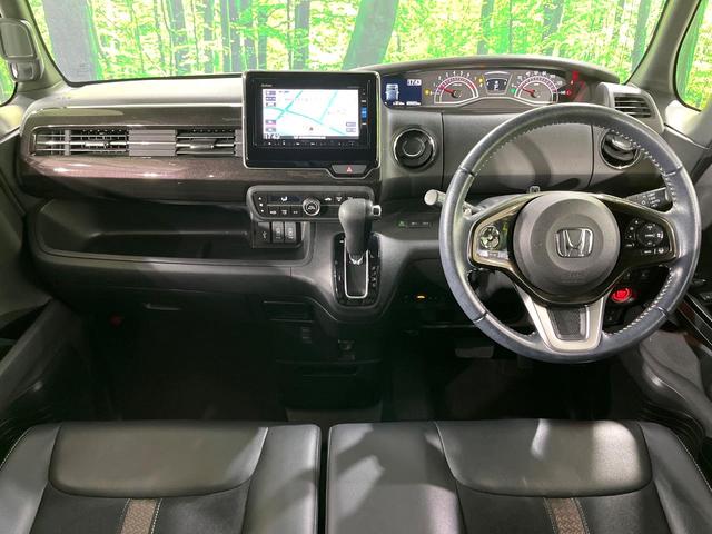 Ｎ－ＢＯＸカスタム Ｇ・Ｌターボホンダセンシング　禁煙車　ターボ　ホンダセンシング　純正ナビ　Ｂｌｕｅｔｏｏｔｈ再生　バックカメラ　両側スライドドア　車線逸脱警報　オートエアコン　純正１５インチアルミホイール　スマートキー　ＬＥＤライト　オートライト（2枚目）