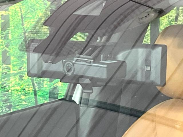 キックス Ｘ　ツートーンインテリアエディション　プロパイロット　衝突軽減装置　純正９型ナビ　全周囲カメラ　前席シートヒーター　ステアリングヒーター　電動パーキングブレーキ　デジタルインナーミラー　スマートキー　ＬＥＤライト　オートライト　ＥＴＣ（33枚目）