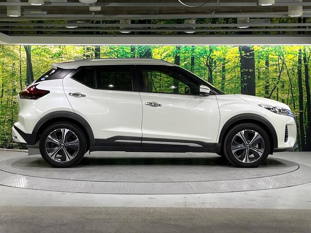 キックス Ｘ　ツートーンインテリアエディション　プロパイロット　衝突軽減装置　純正９型ナビ　全周囲カメラ　前席シートヒーター　ステアリングヒーター　電動パーキングブレーキ　デジタルインナーミラー　スマートキー　ＬＥＤライト　オートライト　ＥＴＣ（38枚目）