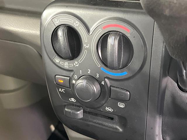 エブリイ ＰＡ　禁煙車　アイドリングストップ　横滑り防止装置　オートライト　ライトレベライザー（3枚目）