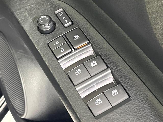 シエンタ Ｇ　禁煙車　セーフティセンス　純正９型ナビ　バックカメラ　両側電動スライドドア　車線逸脱警報　オートハイビーム　スマートキー　ＥＴＣ　ドラレコ　ウィンカーミラー　オートエアコン　シートリフター（56枚目）