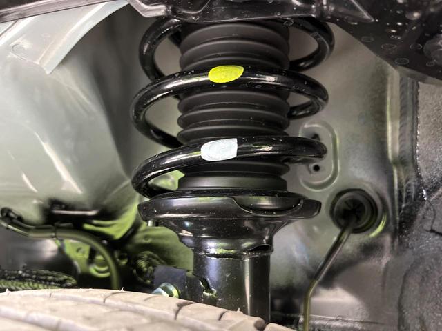 ハスラー タフワイルド 届出済未使用車 2トーンカラー セーフティサポート アダプティブクルーズ シートヒーター LEDヘッド&フォグ オートライト オートエアコン スマートキー 誤発進抑制機能 車線逸脱警報(20枚目)