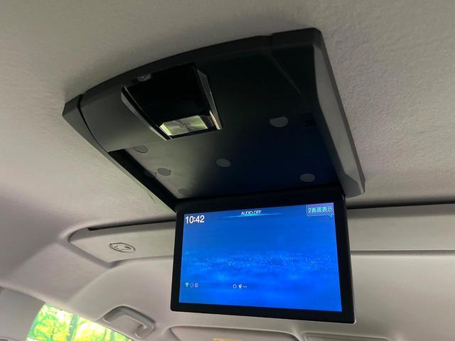 デリカＤ：５ Ｐ　禁煙車　衝突軽減　ＢＩＧ－Ｘ１１型ナビ　フリップダウンモニター　全周囲カメラ　両側電動スライド　シートヒーター　電動リアゲート　パワーシート　車線逸脱警報　レーダークルーズコントロール　純正１８ＡＷ（2枚目）