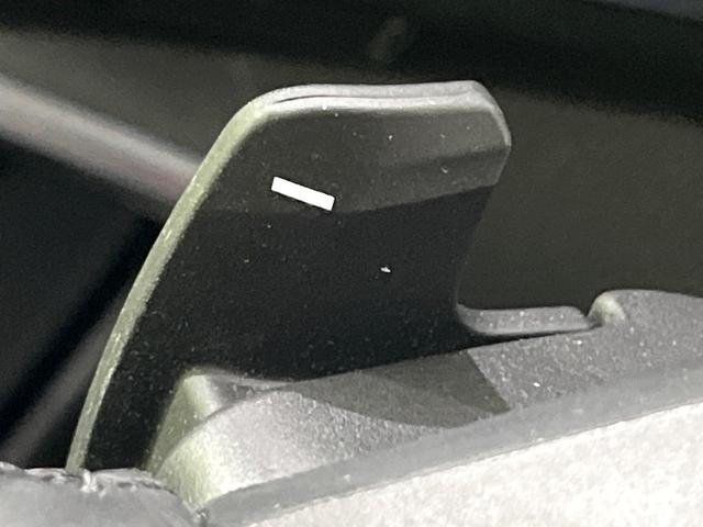ヴェゼル ｅ：ＨＥＶ　Ｚ　禁煙車　ホンダセンシング　純正９型ナビ　バックカメラ　電動リアゲート　シーケンシャルターンＬＥＤランプ　シートヒーター　ステアリングヒーター　電動パーキングブレーキ　レーンアシスト　パドルシフト（32枚目）