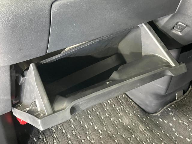 ルークス ハイウェイスター　Ｘ　禁煙車　衝突軽減　純正９型ナビ　全周囲カメラ　両側電動スライド　オートエアコン　ＬＥＤライト　オートライト　リアシーリングファン　スマートキー　後席サンシェード　ＳＯＳコール　シートリフター（64枚目）