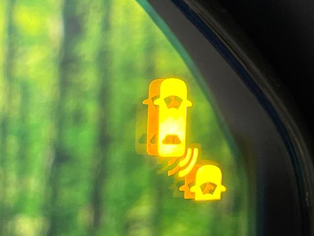 ヴェゼル e:HEV Z 禁煙車 ホンダセンシング 純正9型ナビ 全周囲カメラ ブラインドスポットモニター 電動リアゲート 前席シートヒーター パドルシフト コーナーセンサー シーケンシャルターンランプ 純正18AW ETC(4枚目)