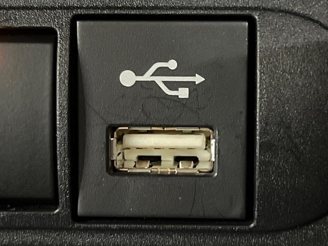 ヤリスクロス ハイブリッドZ 禁煙車 2トーンカラー セーフティセンス 純正8型DA 全周囲カメラ 全席シートヒーター LEDライト オートハイビーム ステアリングヒーター 電動パーキング ブラインドスポットモニター 純正18AW(33枚目)