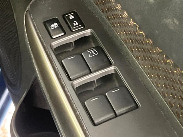 ノート メダリスト　純正ナビ　Ｂｌｕｅｔｏｏｔｈ再生　バックカメラ　オートエアコン　ＥＴＣ　スマートキー　プッシュスタート　アイドリングストップ　横滑り防止装置　オートライト　ＨＩＤライト　ウィンカーミラー　ドラレコ（30枚目）